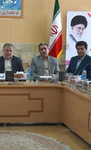 بررسی توسعه زیرساخت‌های دولت الکترونیک در آذربایجان غربی