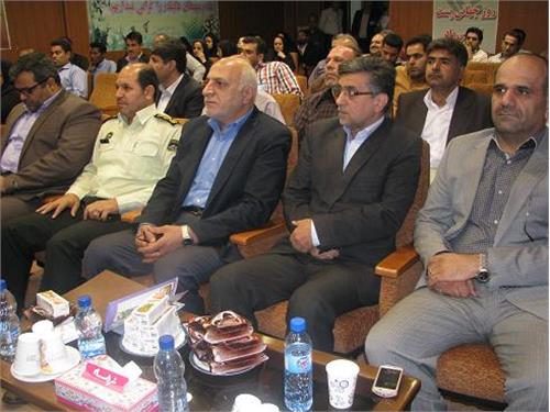 مراسم رونمایی ازپنج سرویس و صد خدمت در پست استان خوزستان