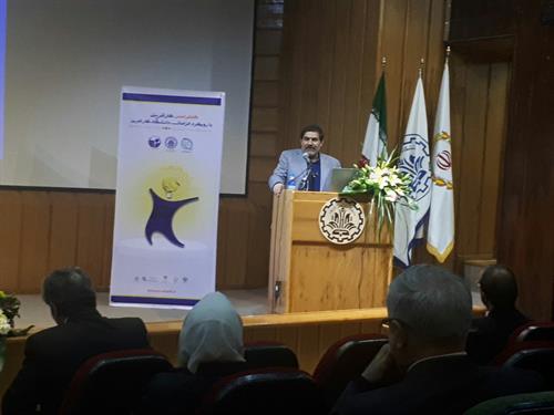 دانشگاه کارآفرین تمام ابزارها برای تحقق ایده یک کارآفرین را در کنار هم دارد