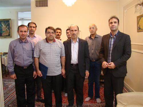 تجلیل از همکار جانباز شیمیایی اداره کل ارتباطات و فناوری اطلاعات استان قزوین