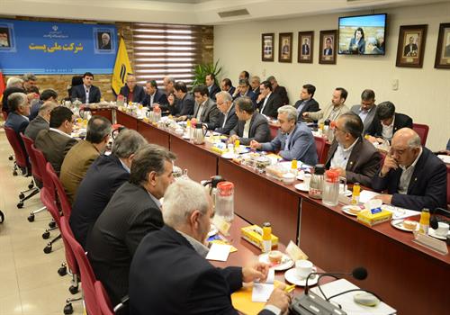 جذب سهم بازار در حوزه تجارت الکترونیک، یکی از مهمترین برنامه های سال جاری شرکت ملی پست ایران است / حرکت برنامه محور، عامل موفقیت شبکه پستی در صحنه رقابت