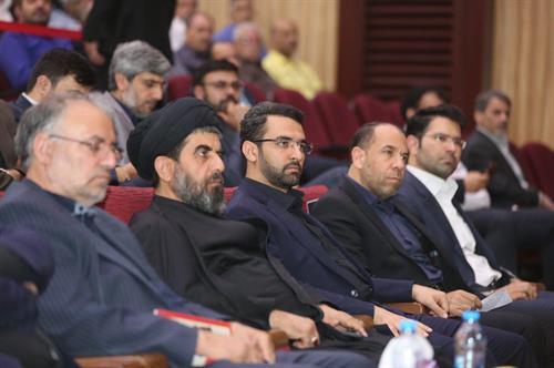 توسعه پایدار شهری با فناوری اطلاعات تحقق می یابد / تنها راه بهره وری خلاقیت است و خلاقیت نزد جوانان
