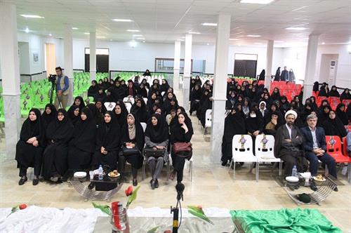 همایش تجلیل از بانوان امدادگر و ایثارگر دفاع مقدس  در محل فرهنگسرای شهروند شهرداری بجنورد برگزار شد.