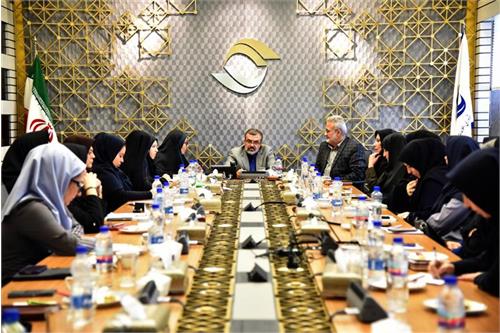دکتر عمیدیان: لحاظ کردن شاخص عدالت جنسیتی در اعطای مجوز و پروانه و ارزیابی های سازمان تنظیم مقررات و ارتباطات رادیوئی پس از طی مرحل قانونی