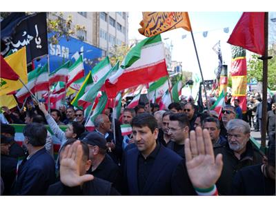 حضور وزیر ارتباطات در مراسم اربعین رهبر شهید