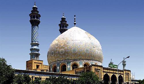 مراسم بزرگداشت آیت الله هاشمی رفسنجانی امروز در قم برگزار می شود / حضور دکتر واعظی و وزیر اطلاعات به عنوان نمایندگان هیات دولت