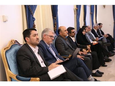 نشست مدیران کل ارتباطات و فناوری اطلاعات استانها با وزیر ارتباطات