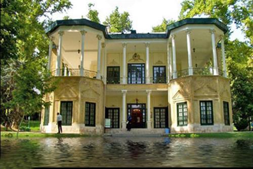 استقبال همکاران و خانواده ها از تور فرهنگی نیم روزه نیاوران و حیات وحش دارآباد به مناسبت روز دختر