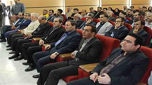 عضو هیات رییسه مجلس:ظرفیت خوبی در مجلس دهم  برای توسعه پست وجود دارد