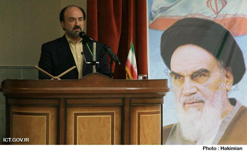 دکتر نامی اعلام کرد: تفاهم نامه همکاری های پژوهشی با دانشگاه های کشور منعقد می شود