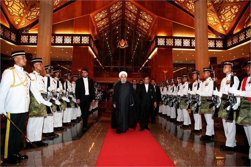 سفر وزیر ارتباطات به مالزی در معیت رئیس جمهور
