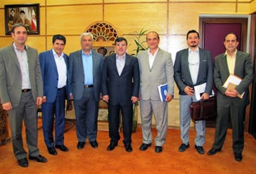 حضور مدیر کل ICT استان در جلسه استانداری به منظور بررسی ظرفیت های بازار روسیه در جذب تولیدات استان قزوین