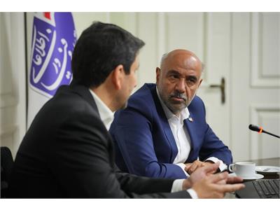نشست مشترک وزیران ارتباطات و کار