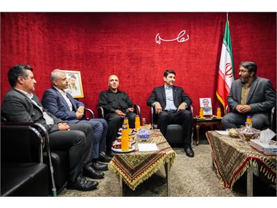 بازدید وزیر ارتباطات از مرکز رشد دانشگاه امام صادق (ع)