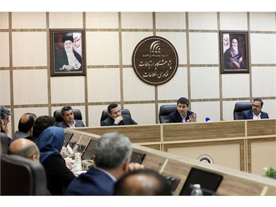 حضور وزیر ارتباطات در پژوهشگاه ارتباطات و فناوری اطلاعات