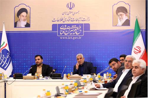 شهر رشت تحت پوشش فیبرنوری قرار گرفته است / چهار شهر دیگر استان تا پایان سال تحت پوشش قرار می گیرد