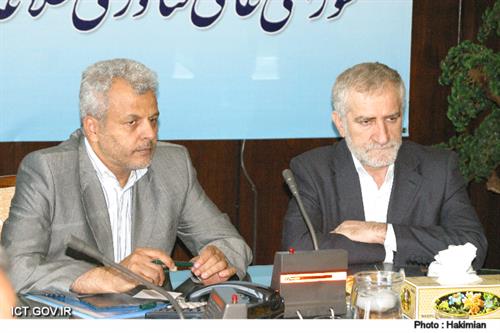 اعلام آمادگی وزیر ICT برای تامین زیر ساخت‌های بانکداری الکترونیک