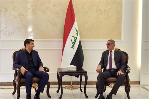 وزیر ارتباطات و فناوری اطلاعات وارد عراق شد