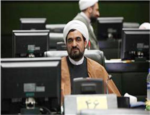 نایب رئیس کمیسیون اصل نود مجلس خبر داد: وزارت ارتباطات در گروه "الف "رضایت مندی مردم