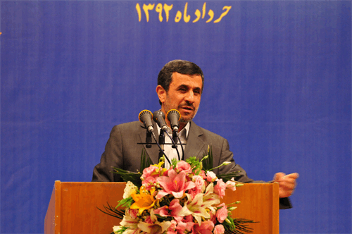 رییس جمهور :ملت ایران با تکیه بر داشته های سرزمینی خود شکست ناپذیر و پیشتاز خواهد بود