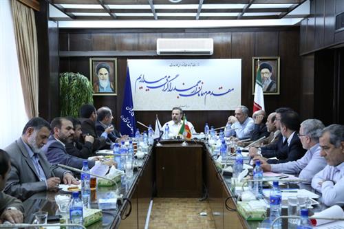 دکتر واعظی: لازم است چهره خوزستان از نظر ارتباطات و فناوری اطلاعات دگرگون شود