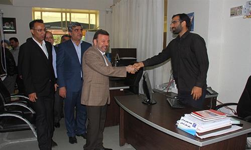 وزیر ارتباطات طی سفر به استان بوشهر و بازدید از اداره کل ICT استان: شعار سال 94 تعامل بین مردم و دولت را بیشتر می کند