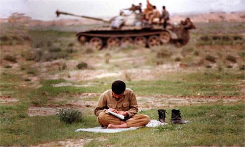 برای تحقق «آینده روشن» با استفاده از تجربه‌های دفاع مقدس هم قسم می‌شویم