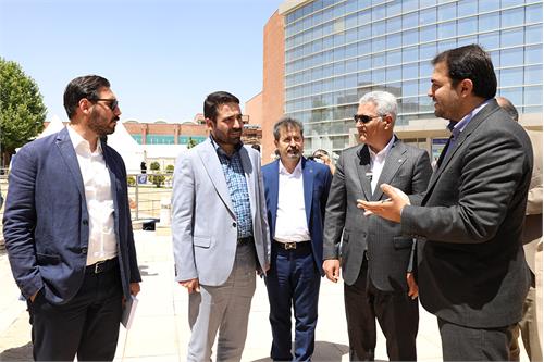 معاون و مشاور وزیر ارتباطات از نمایشگاه اینوتکس دیدن کردند