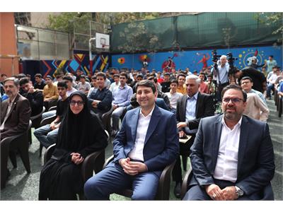 جشن آغاز سال تحصیلی ۱۴۰۴-۱۴۰۵ در دبیرستان علامه حلی با حضور وزیر  ارتباطات و فناوری اطلاعات