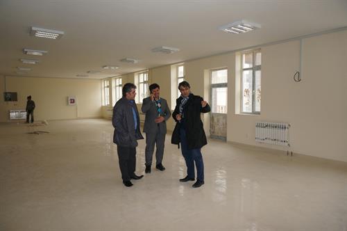 بازدید مدیرکل دفتر هماهنگی امور استانها از عملیات اجرائی ساختمان جدید اداره کل ارتباطات و فناوری اطلاعات استان آذربایجان شرقی