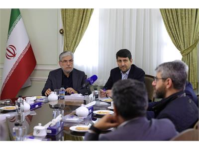 نشست مشترک وزرای علوم و ارتباطات