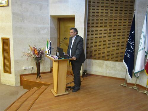 مهندس میراسکندری مدیرکل نظام مدیریت امنیت اطلاعات سازمان فناوری اطلاعات ایران در همایش آشنایی با نظام ملی  مدیریت امنیت اطلاعات در گیلان بومی سازمی دانش امنیت اطلاعات را از سیاستهای آن مدیریت برشمرد .