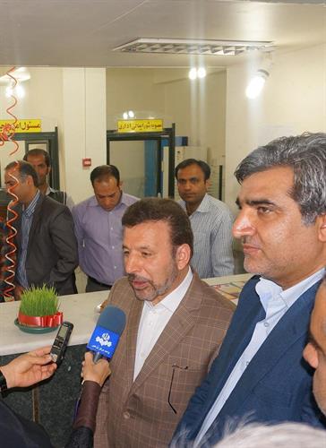 وعده نوروزی وزیر ارتباطات طی سفر به استان بوشهر: پهنای باند اینترنت دوبرابر می شود