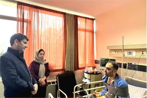 وزیر ارتباطات از مجروحان حمله اخیر امریکا و اسرائیل به یکی از مراکز ارتباطی کشور عیادت کرد