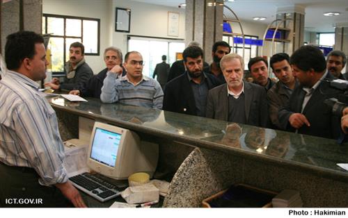 دکتر محمد سلیمانی در بازدید سرزده از مراکز پستی و مخابراتی: رضایت ارباب رجوع برای پست، مخابرات و پست‌بانک، سرمایه است