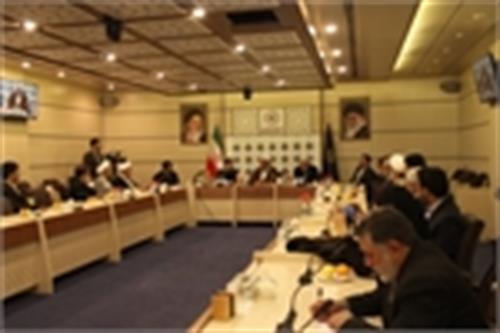 بازدید دکتر فیروز آبادی دبیر شورای عالی فضای مجازی کشور از مرکز داده امین