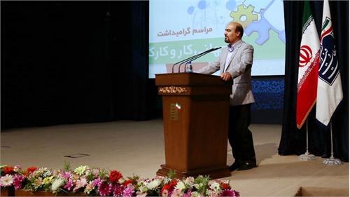 دکتر فرنقی زاد: کارکردن را به معنای واقعی عبادت بدانیم