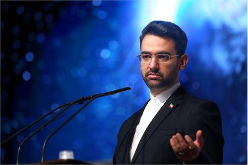 صدای طنین ایرانیان بزودی در فضا مخابره خواهد شد/ آزادسازی داده‌های فضایی به شکوفایی اقتصادی منجر می‌شود/ جوانان ما می‌گویند دوره اقتصاد انحصاری تمام شده، بگذارید با خلاقیت اقتصاد انفجاری ایجاد کنیم