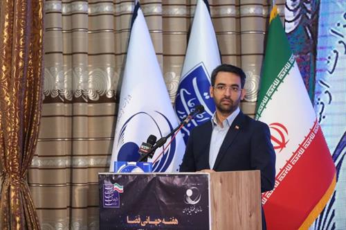 حرف های فضایی نزنیم و حقوق های نجومی نگیریم اما برای بهبود وضعیت مردم نجومی تلاش کنیم