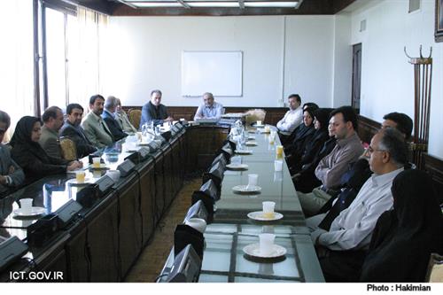 با همکاری دانشگاه ها و حمایت وزارت ICT ، دوره های دانشگاهی مرتبط با ICT ،پست و پست بانک طراحی واجرا می شود