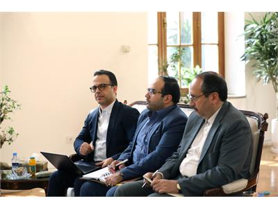 دیدار وزیر ارتباطات با سفیر اندونزی