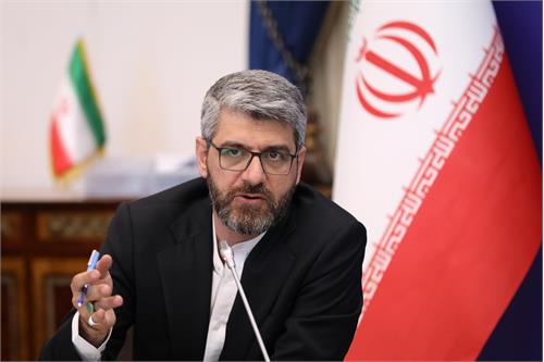 فیبر نوری، مسیر آینده ارتباطات ایران است / اجازه انحصار در پروژه فیبر نوری را نمی‌دهیم