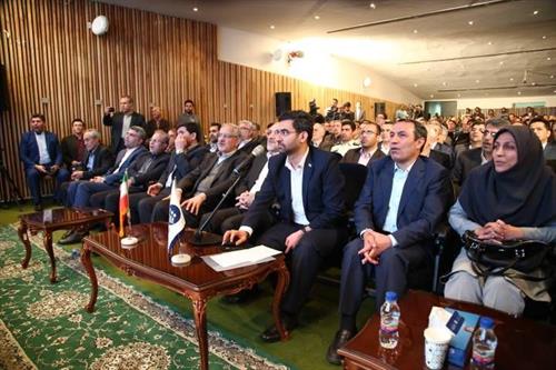 وزیر ارتباطات و فناوری اطلاعات پروژه های توسعه شبکه انتقال و دیتای بین الملل شرکت ارتباطات زیرساخت را افتتاح کرد