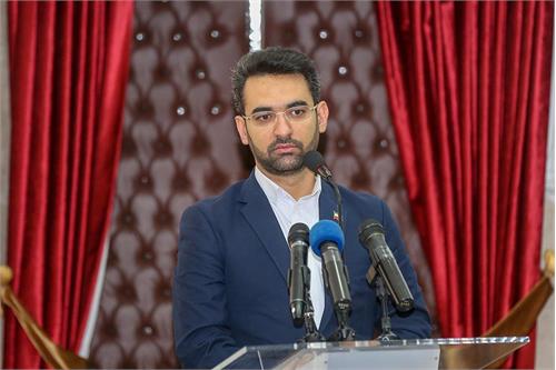 نخستین پارک فضایی و کسب و کارهای فضا پایه در مازندران احداث می شود/  می توانیم در 40 سالگی انقلاب اسلامی، کاربردهای صنعت فضایی را به نمایش بگذاریم/  امیدوارم استفاده از کاربردهای فضایی، کشور را به سمت آینده روشن هدایت کند