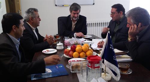 بررسی مسائل و مشکلات دفاتر ارتباطی روستایی ICT