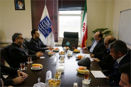 نشست هم اندیشی نحوه تعامل دستگاههای اجرایی با دفاتر پیشخوان دولت شهری و ICT روستایی برگزار گردید