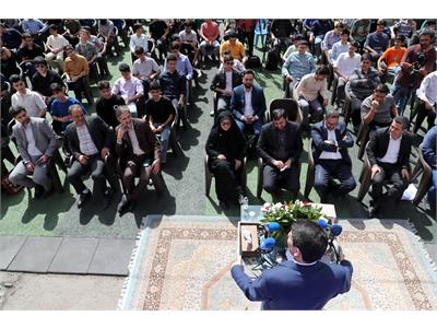 جشن آغاز سال تحصیلی ۱۴۰۴-۱۴۰۵ در دبیرستان علامه حلی با حضور وزیر  ارتباطات و فناوری اطلاعات