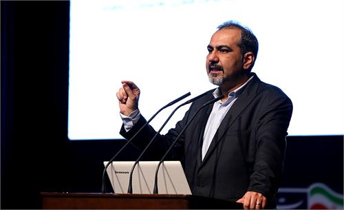 دولت الکترونیکی زیرساخت ورود به قرن جدید است / فرصت قهر کردن با زیرساخت‌های جهان جدید را نداریم