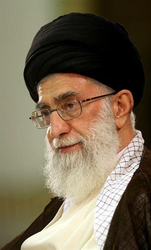 رهبر معظم انقلاب اسلامی در حکمی اعضای جدید شورای عالی فضای مجازی را منصوب کردند