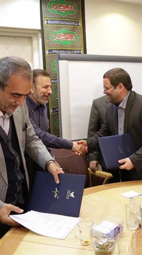 تفاهم نامه تحول اداری و اجرای مقدمات دولت الکترونیک  با استانداری اردبیل امضا شد